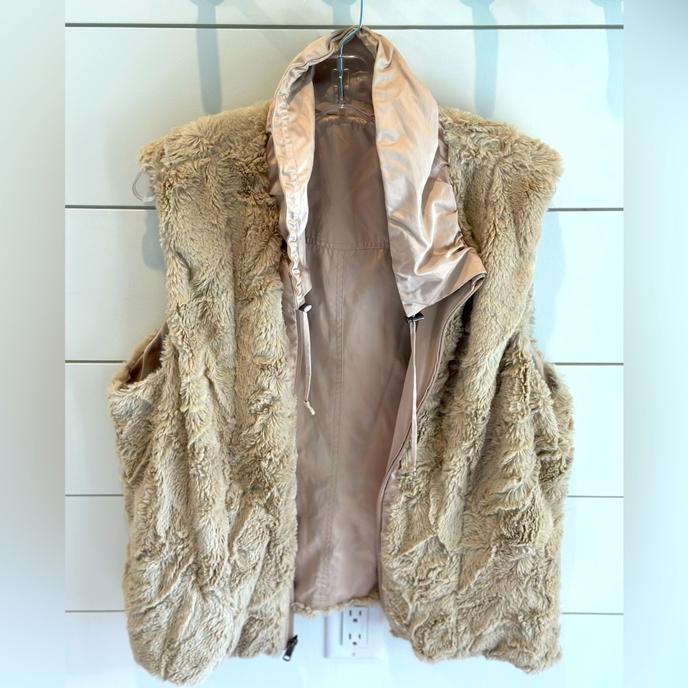 CAbi Reversible Faux Fur & Satin Hooded Vest Beige